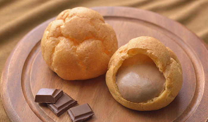 銀座コージーコーナー ジャンボシュークリーム チョコ